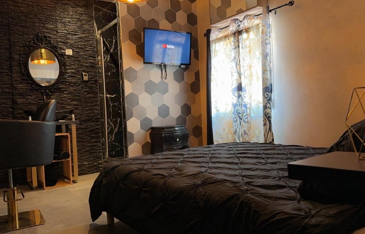 Villa 13 Nuances De Grey Jacuzzi Marseilles Exterior foto